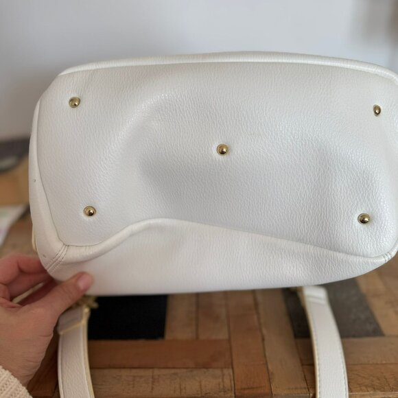 Beautiful Italian White bag - Picture 4 of 6